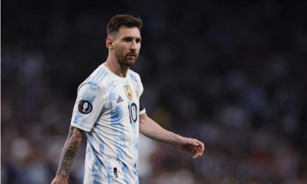 南京财经大学原创话剧《满仓》走进福建、江苏高校